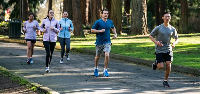 trainwithus-header-runclubS18.jpg