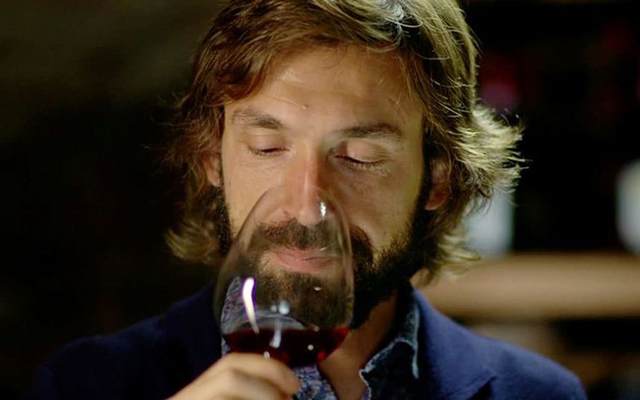 andrea-pirlo-wine1_3351230k.jpg