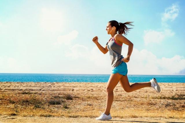 femme_running_sport_baskets_footing_course.jpg