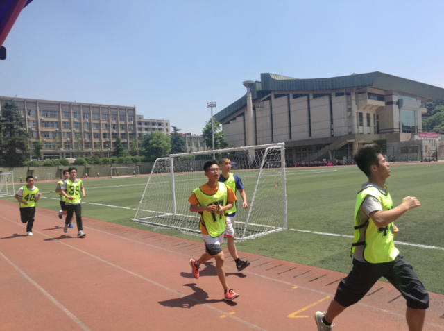 hsQq-fyfeutq0854246.png