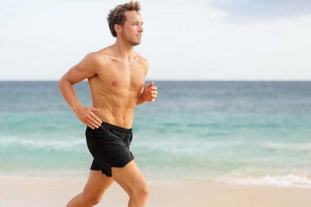 men_build_lean_muscle_mass_by_using_hormone_replacement_therapy.jpg