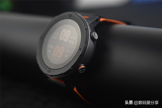 咕咚运动手表X3体验：支持7种运动模式，续航可长达40天