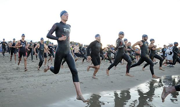 Nautica Tri Swim Start 620.jpg