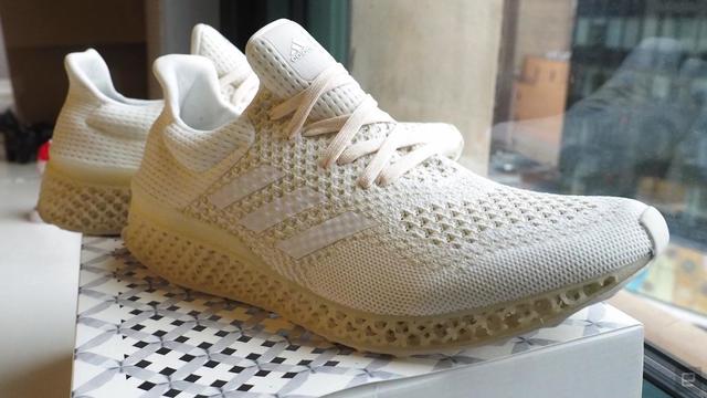 adidasfuture3dlede.jpg
