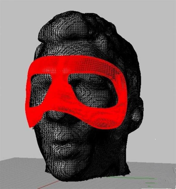 real-madrid-star-sergio-ramos-shows-off-3d-printed-face-mask-after-breaking-nose-4.jpg